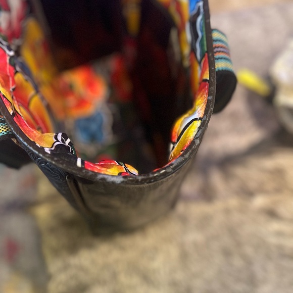 Consuela Black Tote with Floral Embroidery - Picture 6 of 11